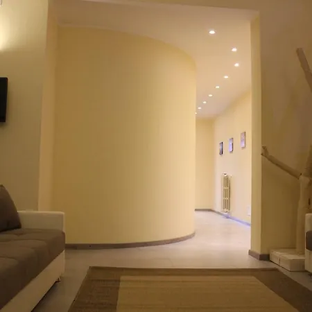 Immersa Nel Casa de hóspedes LʼAquila